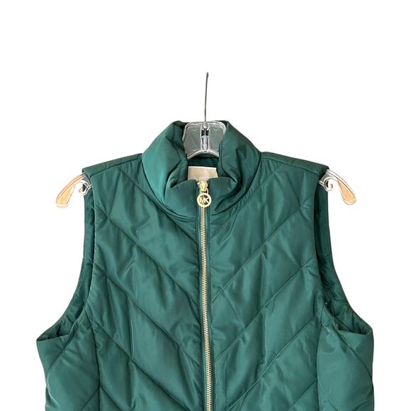 Michael Kors Hunter Green Quilted Puffer Vest Women’s M Gold Zip - Picture 3 of 6